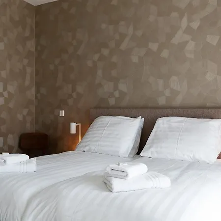 Luxury North Sea Retreat With Garage شقة إغموند آن زي